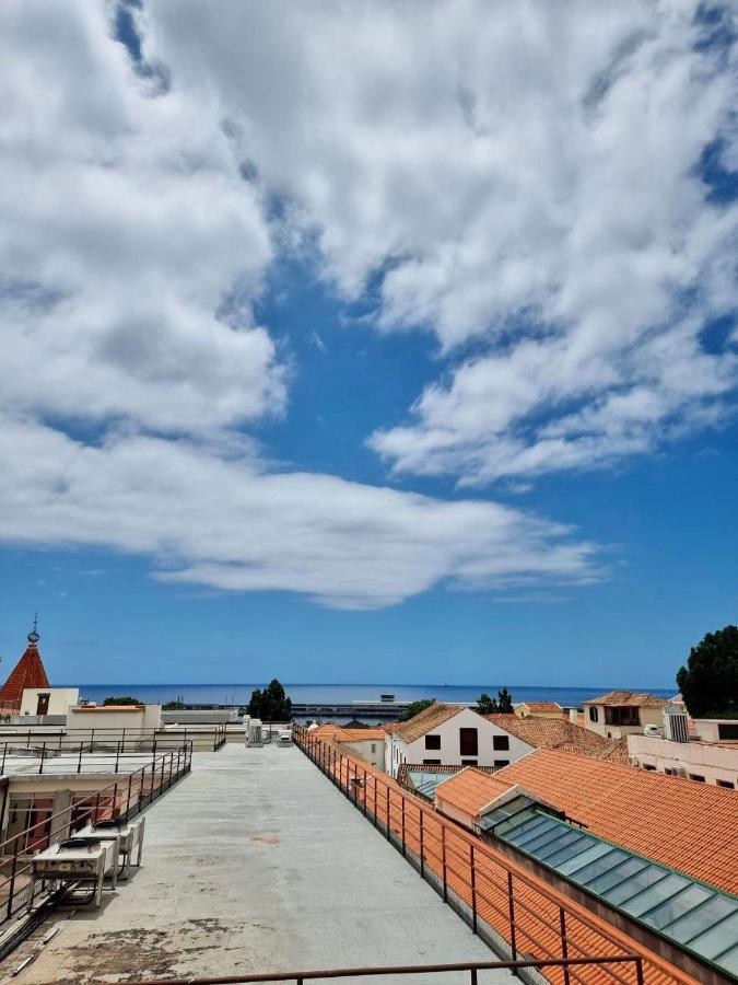 Carreira Apartments Harbour View Free Parking In Heart Funchal Kültér fotó